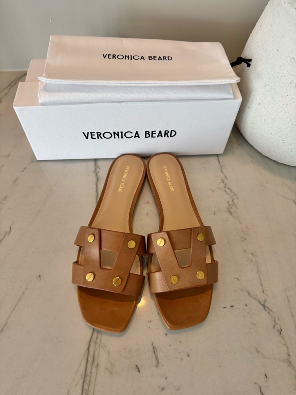VERONICA BEARD Via Leather Flat Slide Sandals